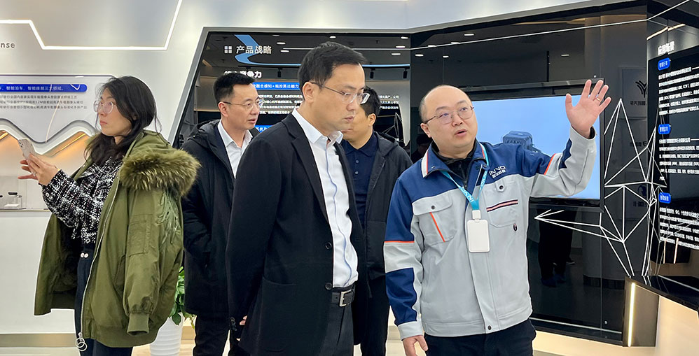 焦點｜世紀(jì)金源集團總裁黃濤到訪智華科技